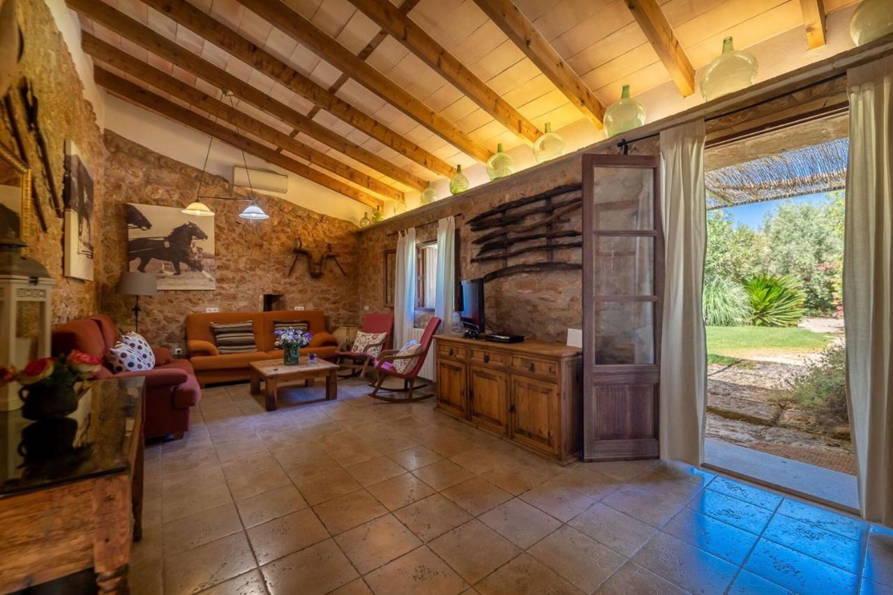 Villa Cugulutx à Llucmajor  Extérieur photo