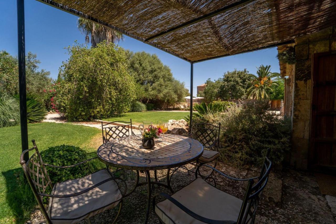 Villa Cugulutx à Llucmajor  Extérieur photo